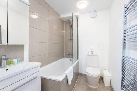Appartement Flat With Garden Wpra